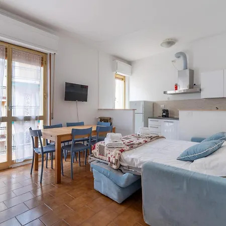 Andora,7 Guests, Terrace, Walk To Apartament *